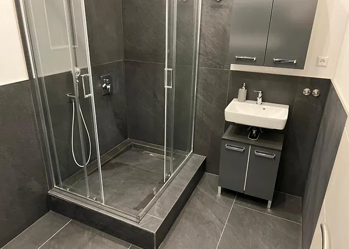 Best-budged24 Hotel Offenbourg