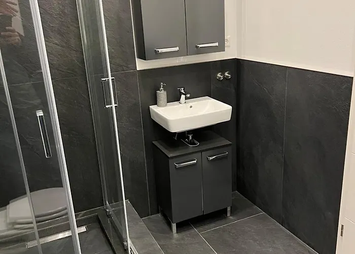 Best-budged24 Hotel *